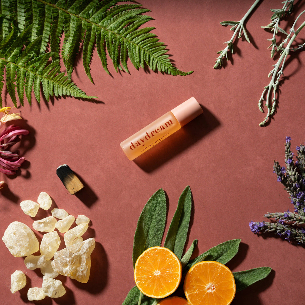 No. 43 daydream • clean roll-on perfume