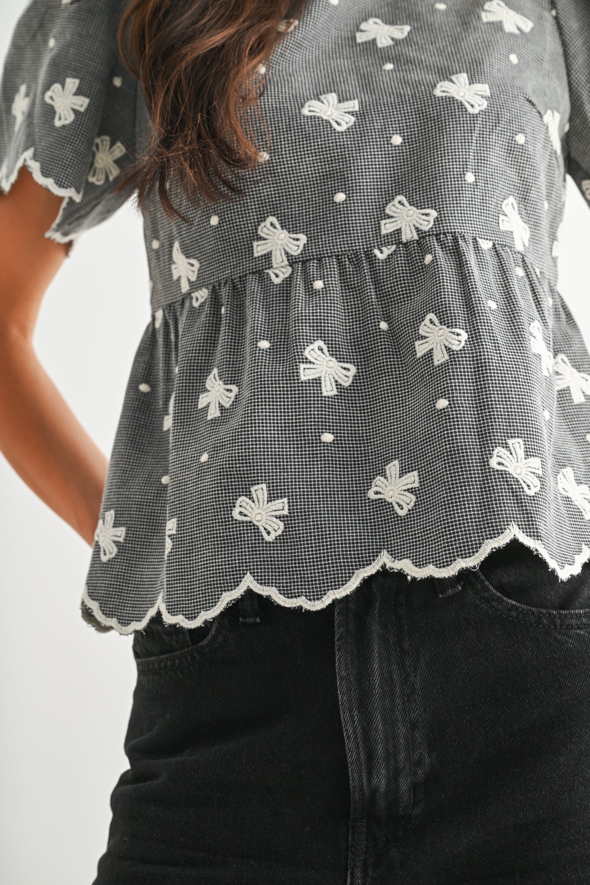 Embroidered Bow Puff Sleeve Top