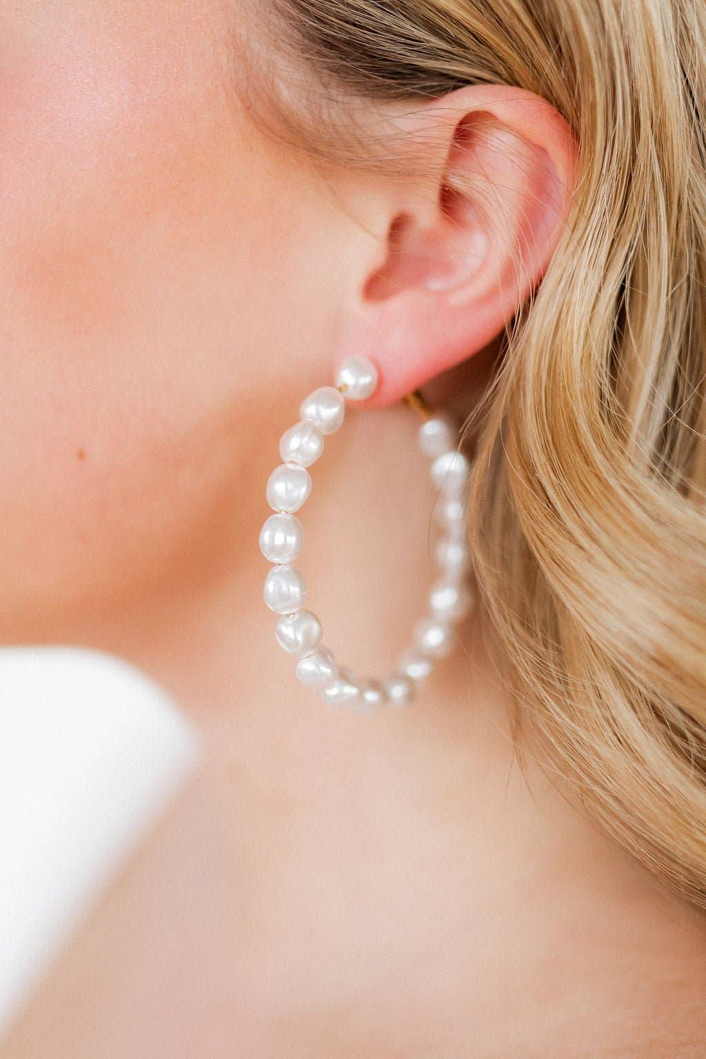 Jodi - Hoop Earrings