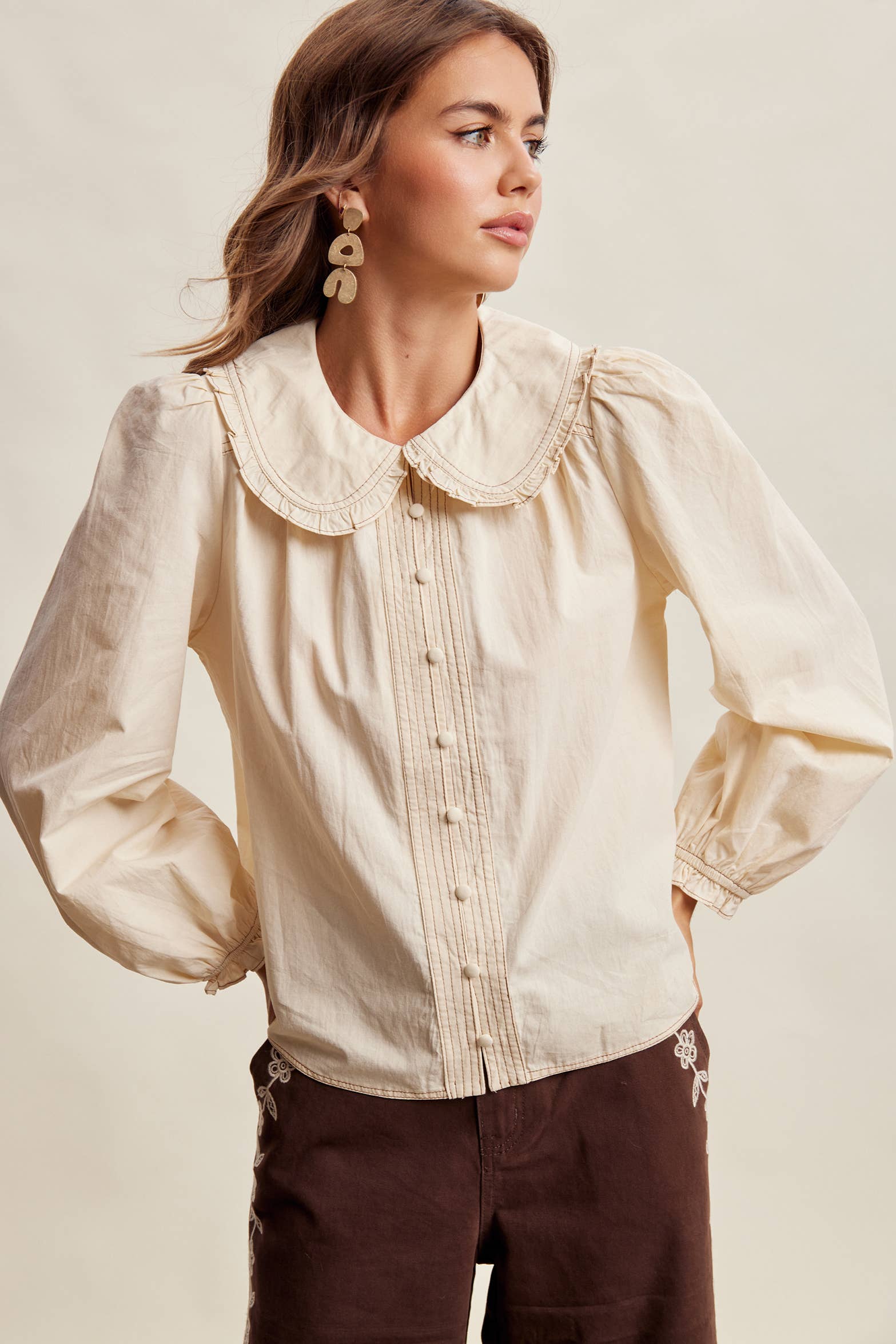 Contrast Stitch Ruffle Collar Cotton Blouse