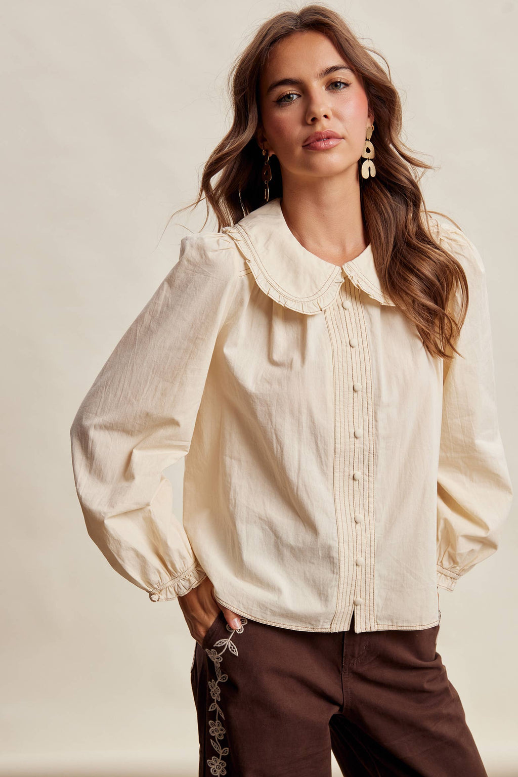 Contrast Stitch Ruffle Collar Cotton Blouse