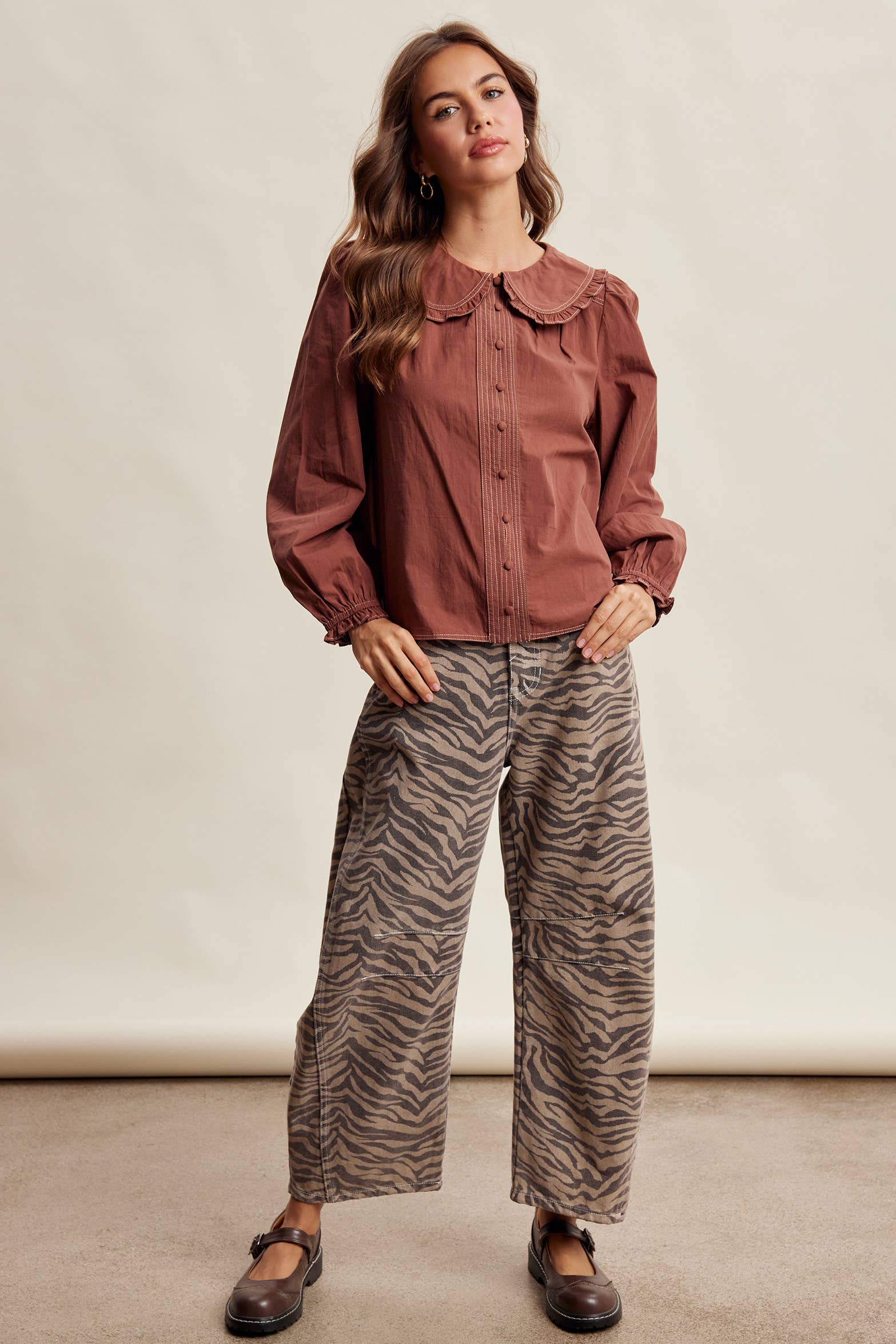 Contrast Stitch Ruffle Collar Cotton Blouse