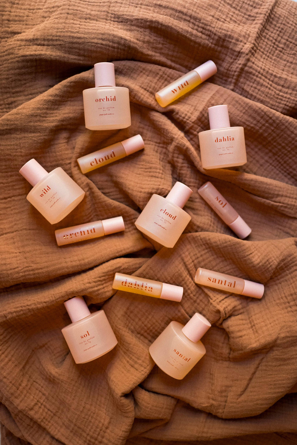 No. 17 bloom •  clean roll-on perfume