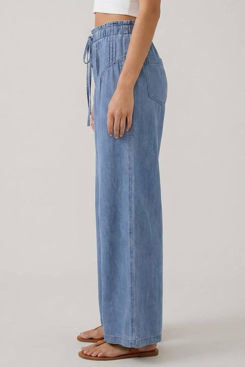 Light Wash TENCEL™ Pleated Wide-Leg Pants