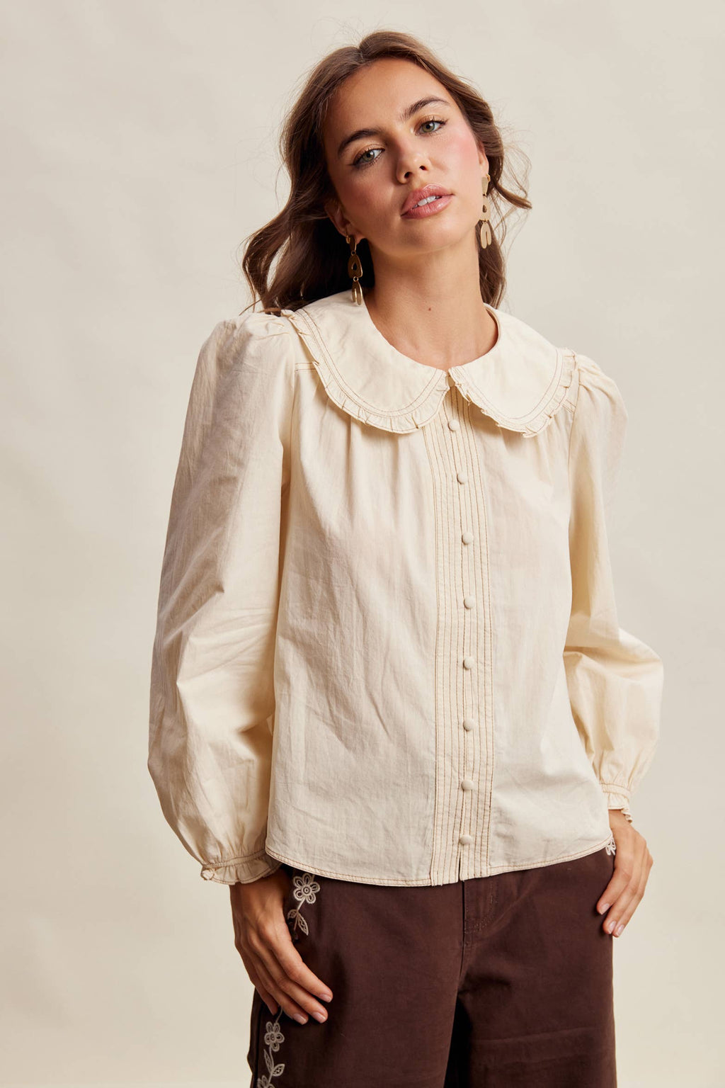 Contrast Stitch Ruffle Collar Cotton Blouse