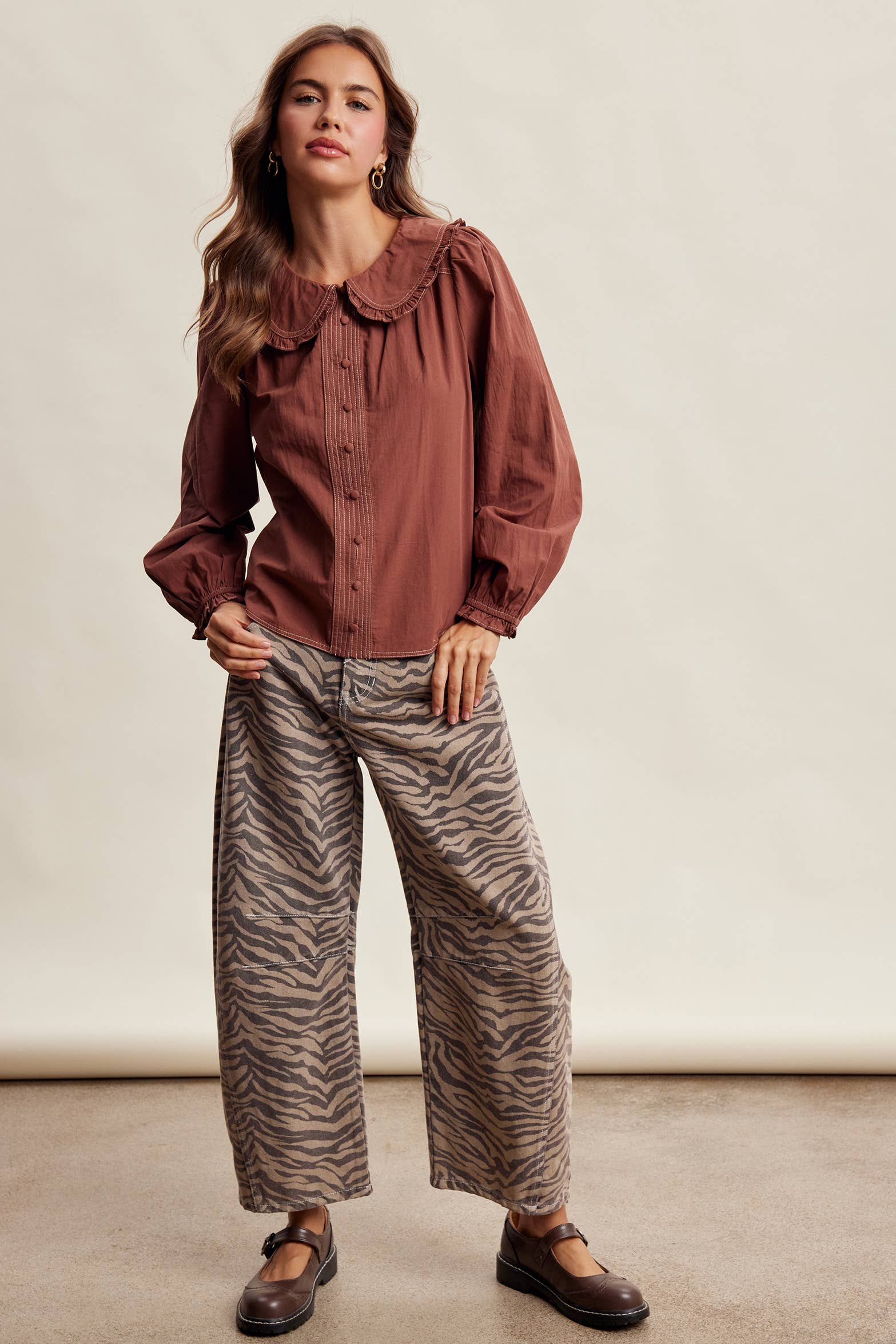 Contrast Stitch Ruffle Collar Cotton Blouse