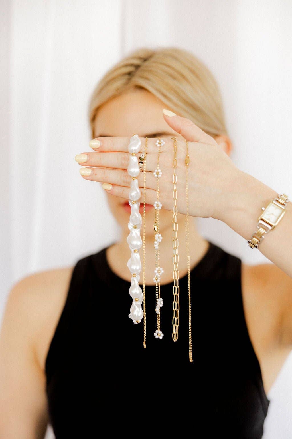 Necklace - Gracie Flower Pearl