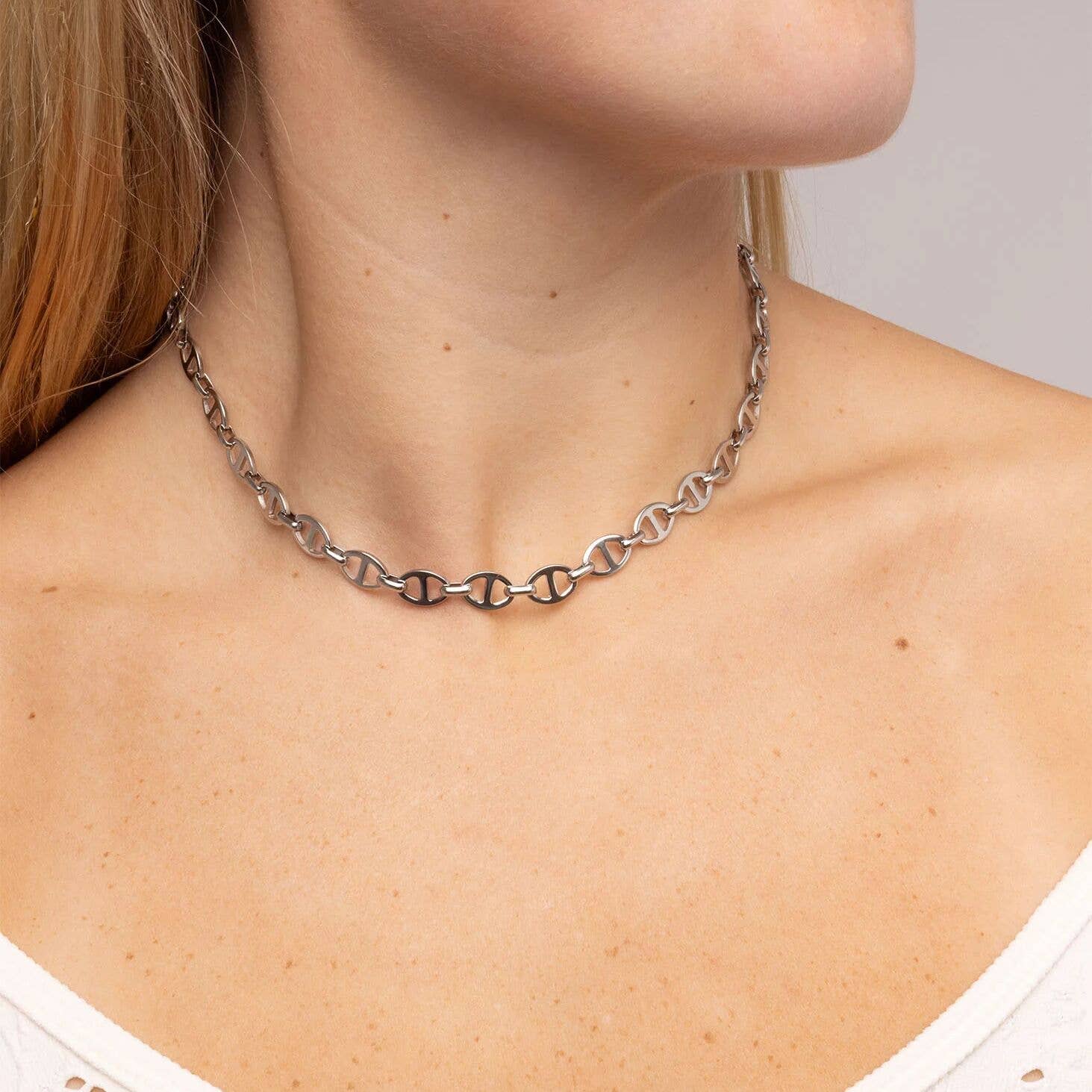 18K Gold PVD Stainless Steel Thick Oval Chain Necklace