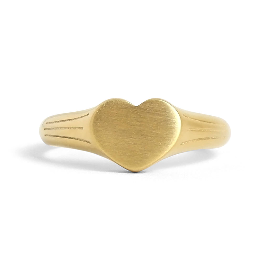 18k Gold Heart Ring - Engravable Heart Signet Ring for Women