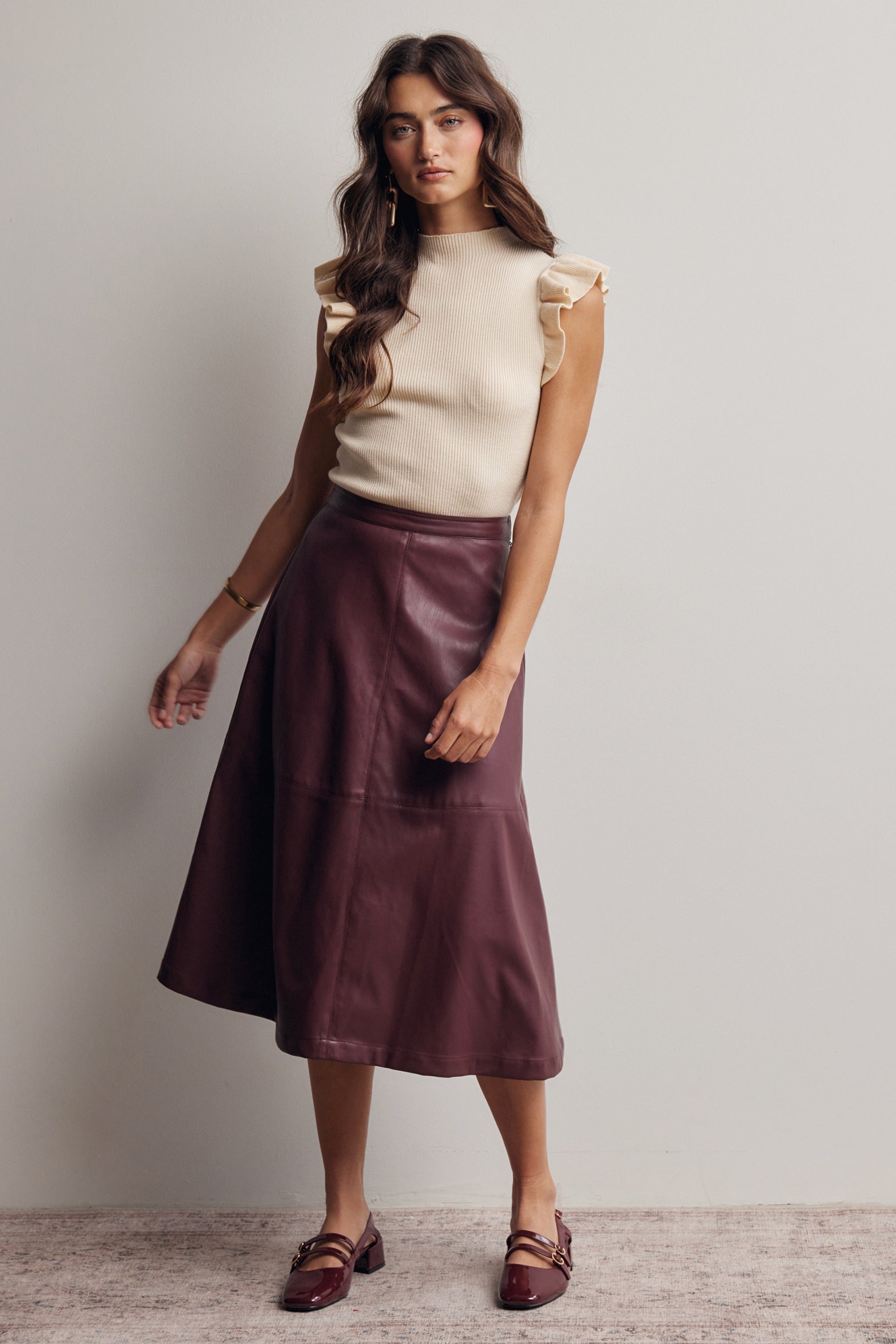 Ruffle Sleeve Rib Knit Top