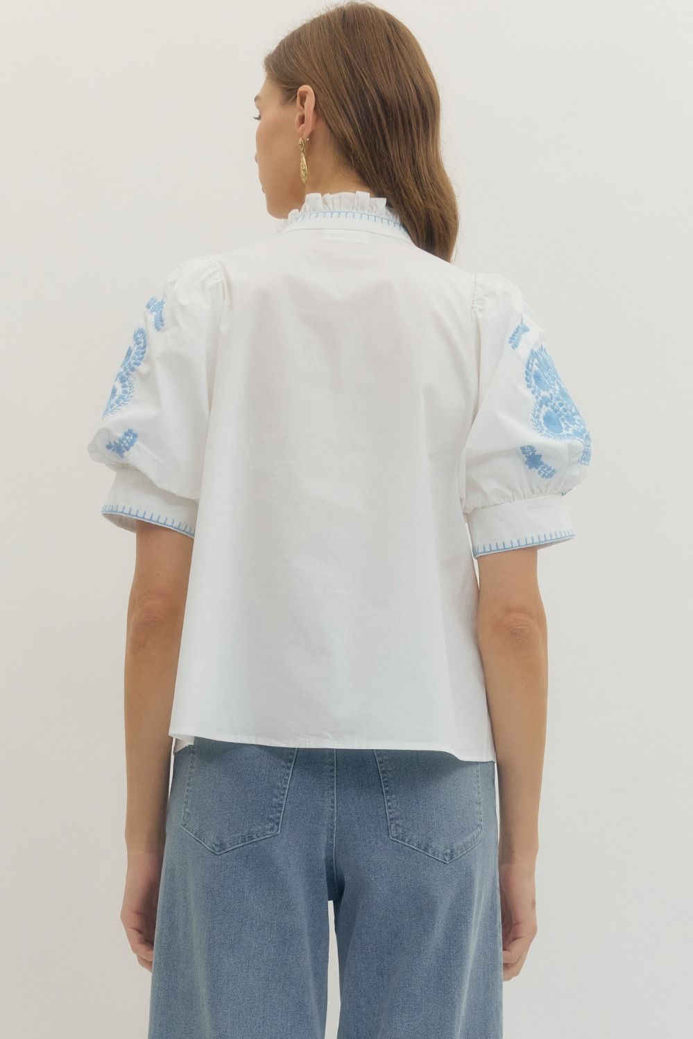 Floral Embroidered Puff Sleeve Top