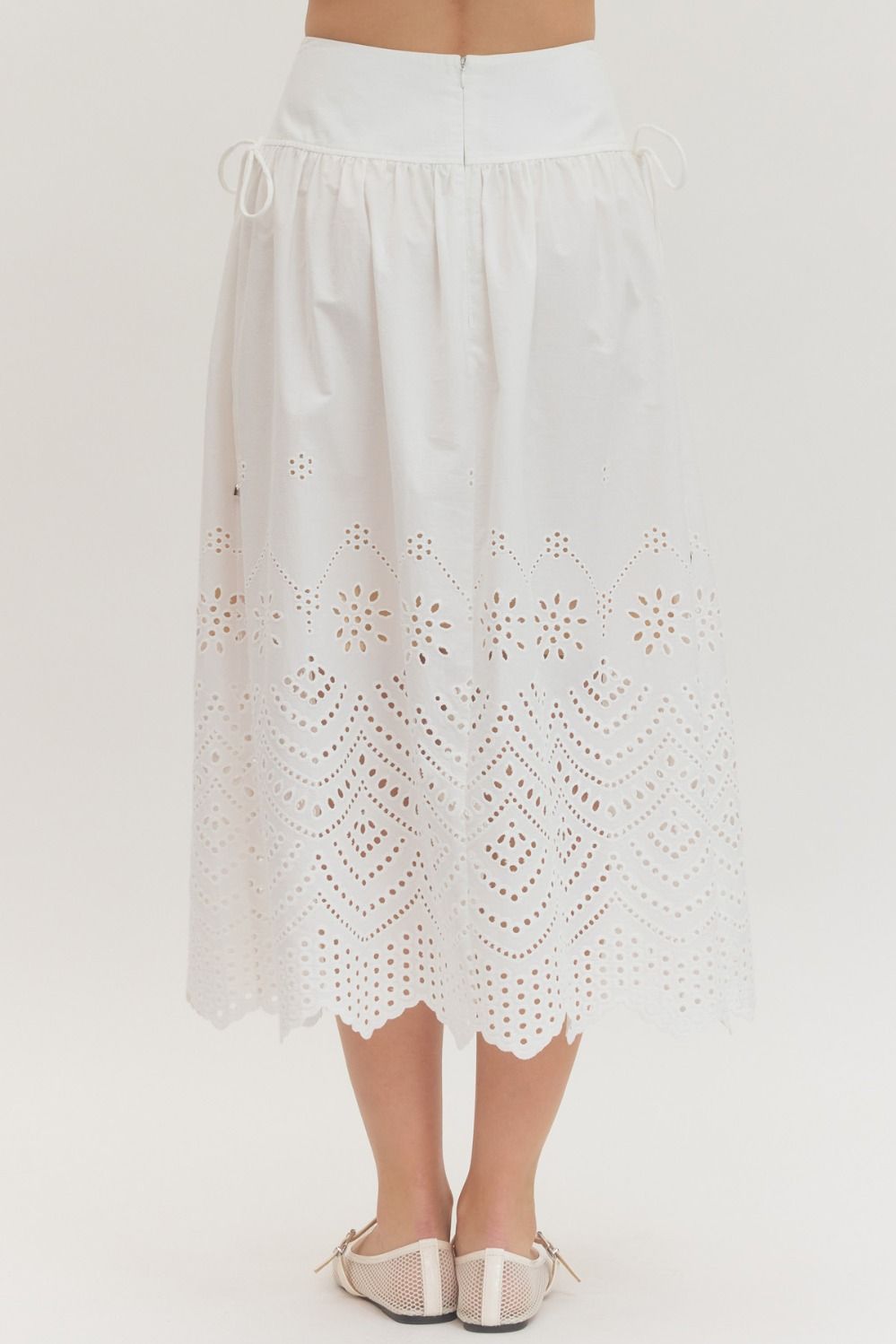 EYELET EMBROIDERY SKIRT
